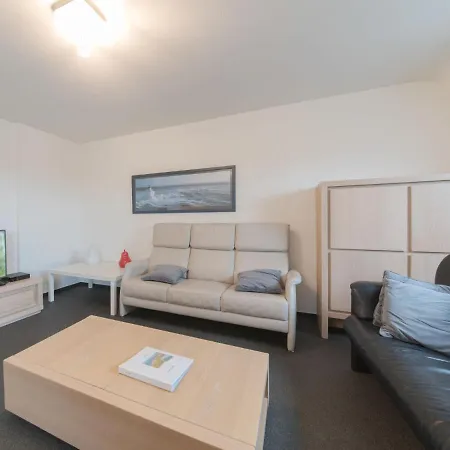 With Balcony By Interhome Apartament *